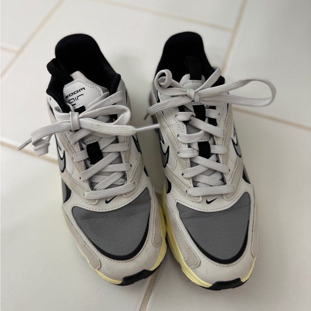 Nike air max shoes